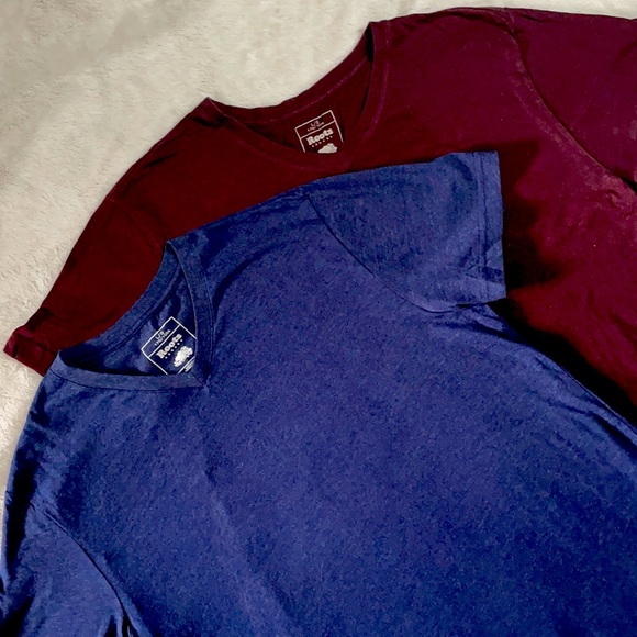 Roots V-Neck Tee ✨ 2 FOR 1 ✨ - Picture 3 of 3